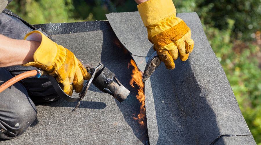Professional flood damage restoration services in Mechanic Falls, ME